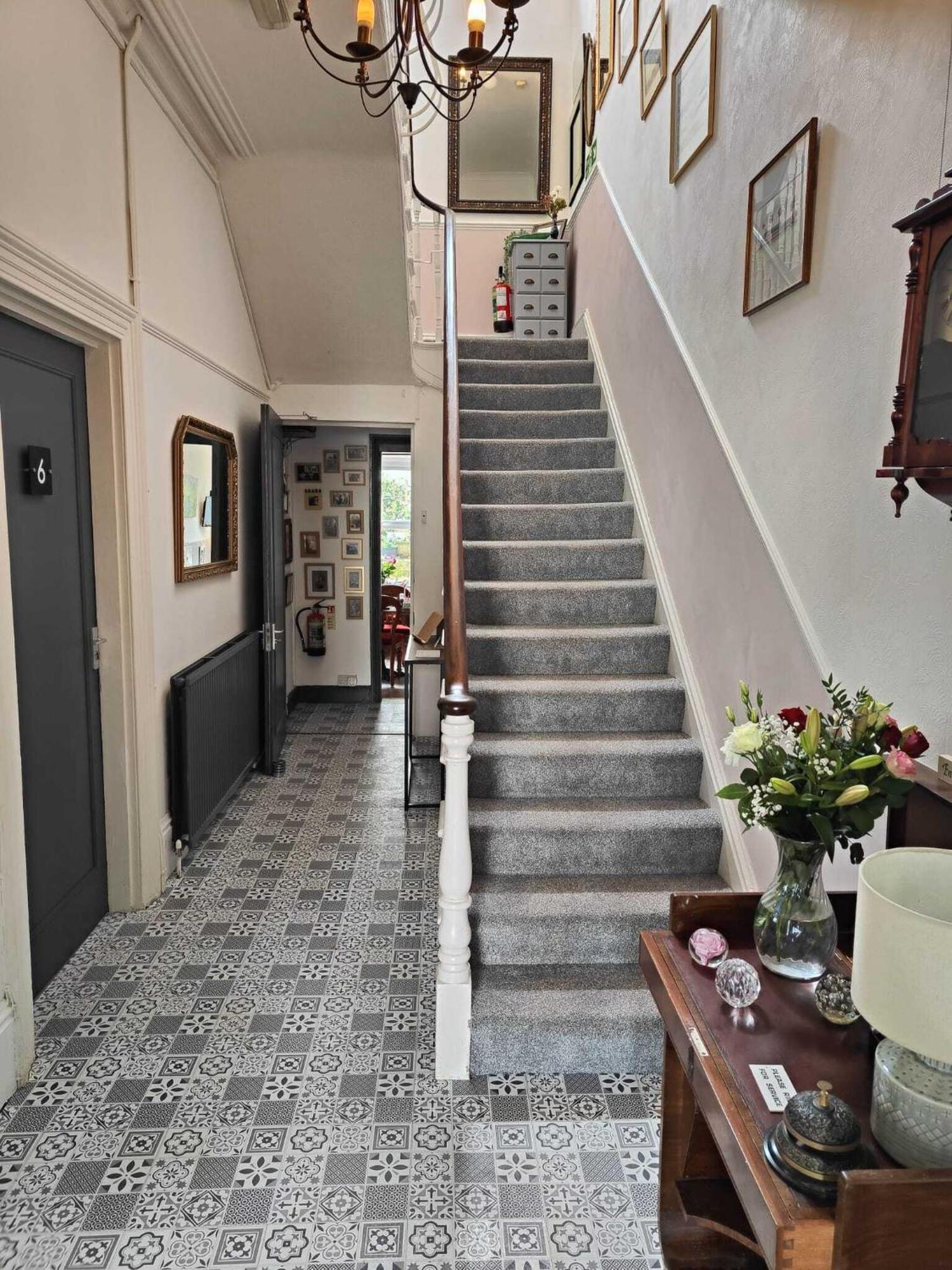 Garway Lodge Guest House トーキー エクステリア 写真